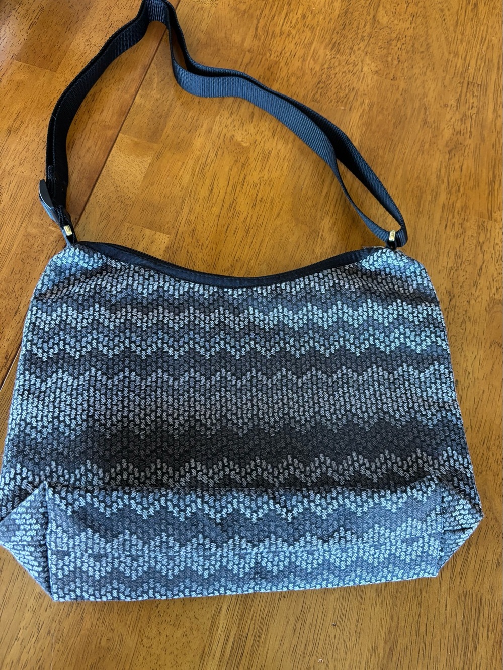 New Danny K. Beverly Hills Zigzag Missoni-like print textile crossbody bag